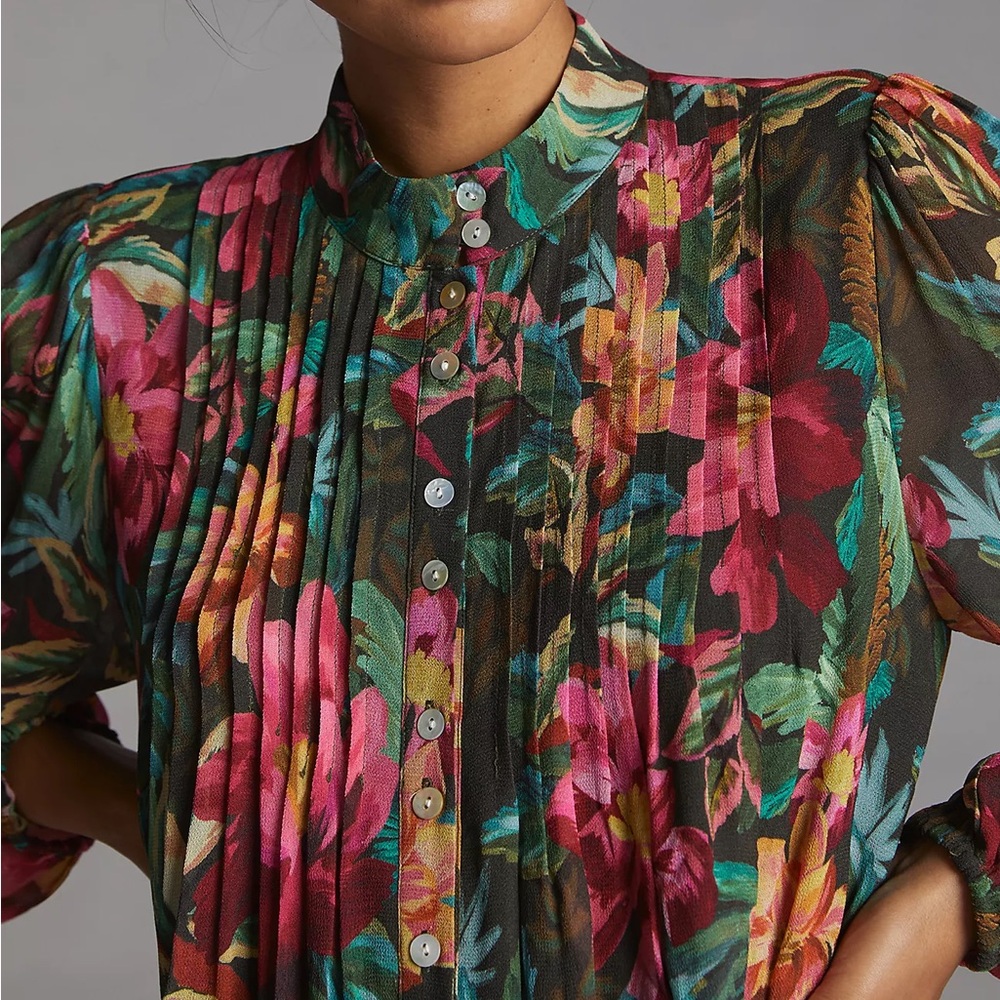 NWT FARM Rio + Anthropologie Pintucked Buttondown Blouse Top in Floral Print - Picture 2 of 9